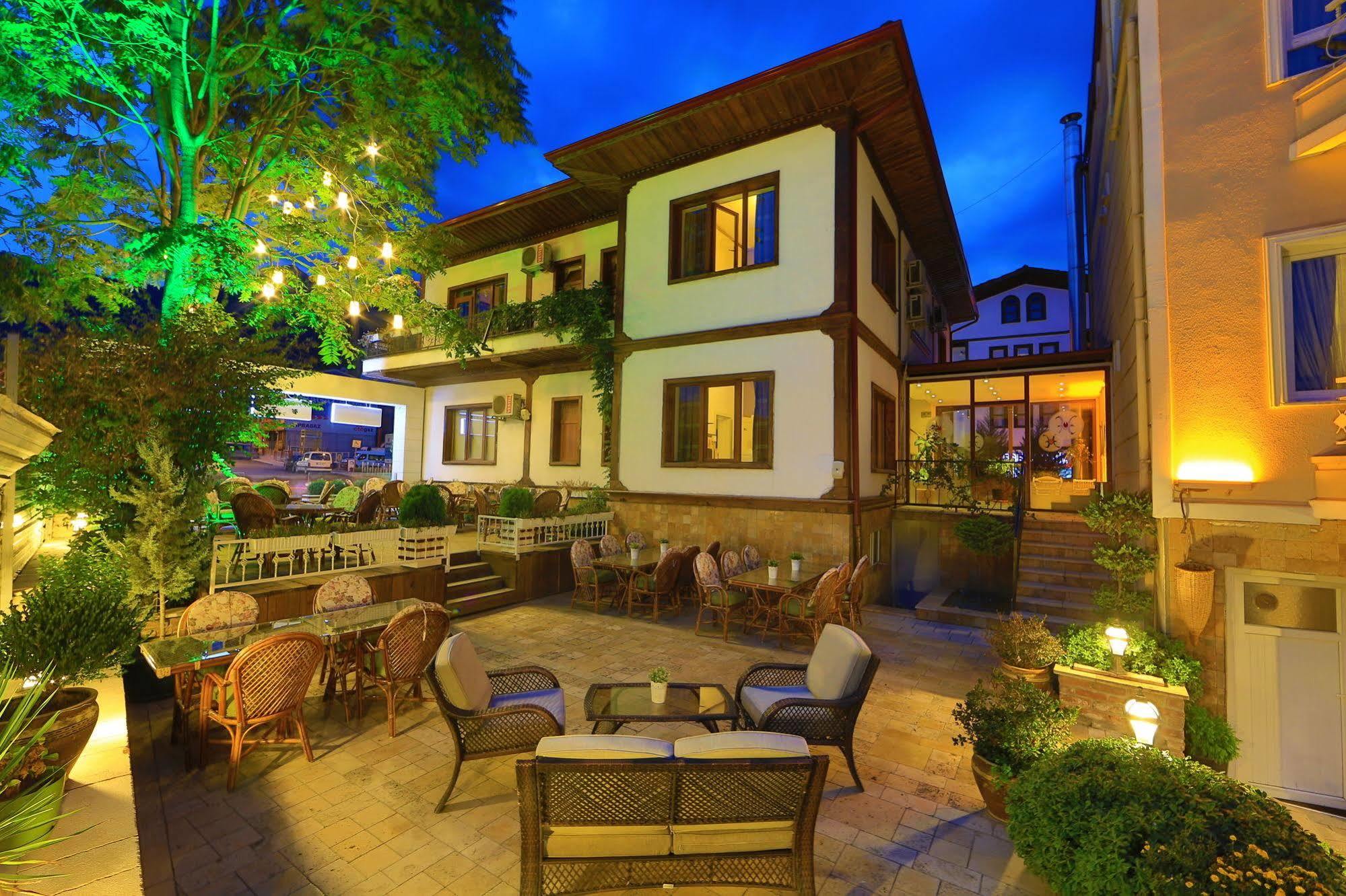 Lalehan Hotel Special Class Amasya Exterior photo